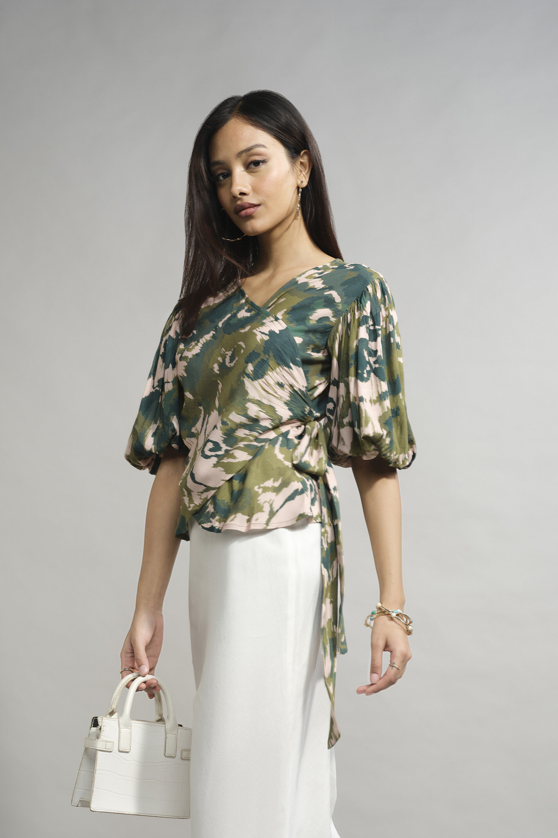 Maren Top, Olive, image 3